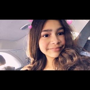 Meet your Posher, Leah